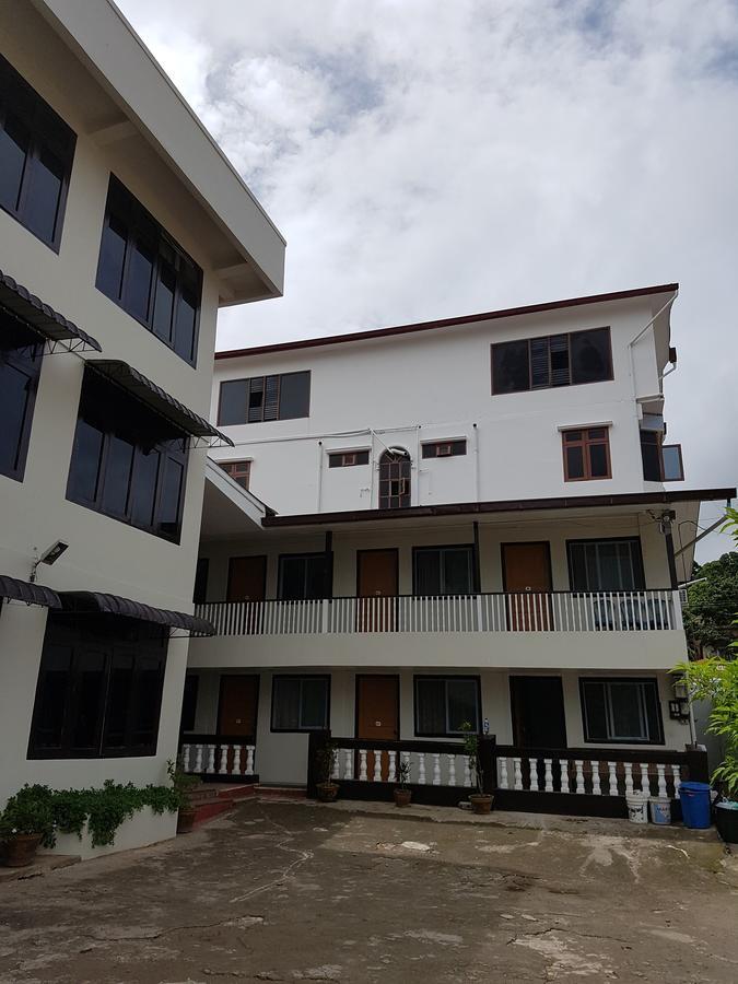 קלאו Parami Motel מראה חיצוני תמונה